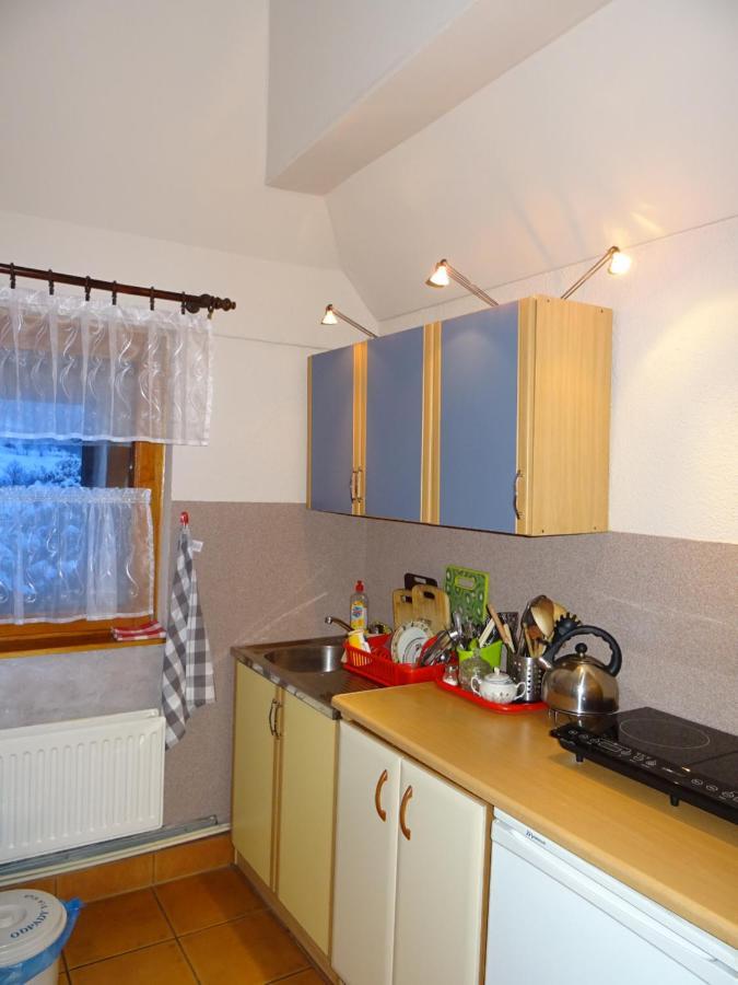 Olimp Pokoje I Apartamenty ชเจอร์ค ภายนอก รูปภาพ