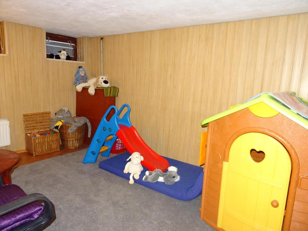 Olimp Pokoje I Apartamenty ชเจอร์ค ภายนอก รูปภาพ