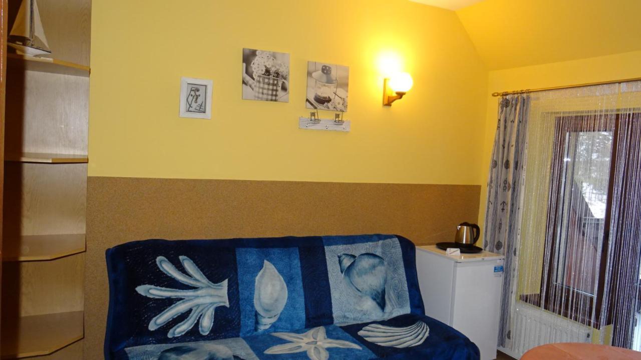 Olimp Pokoje I Apartamenty ชเจอร์ค ภายนอก รูปภาพ
