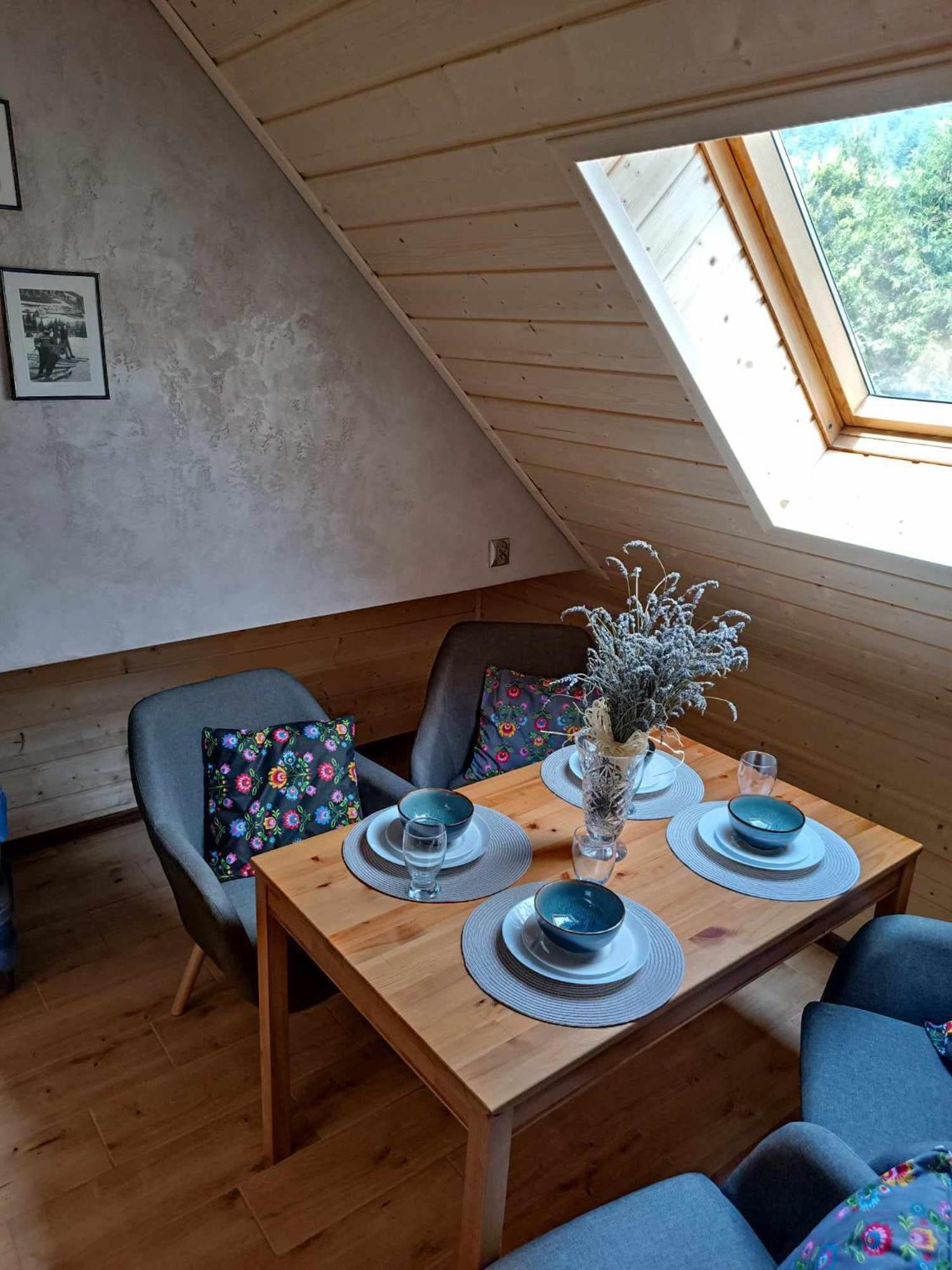 Olimp Pokoje I Apartamenty ชเจอร์ค ภายนอก รูปภาพ